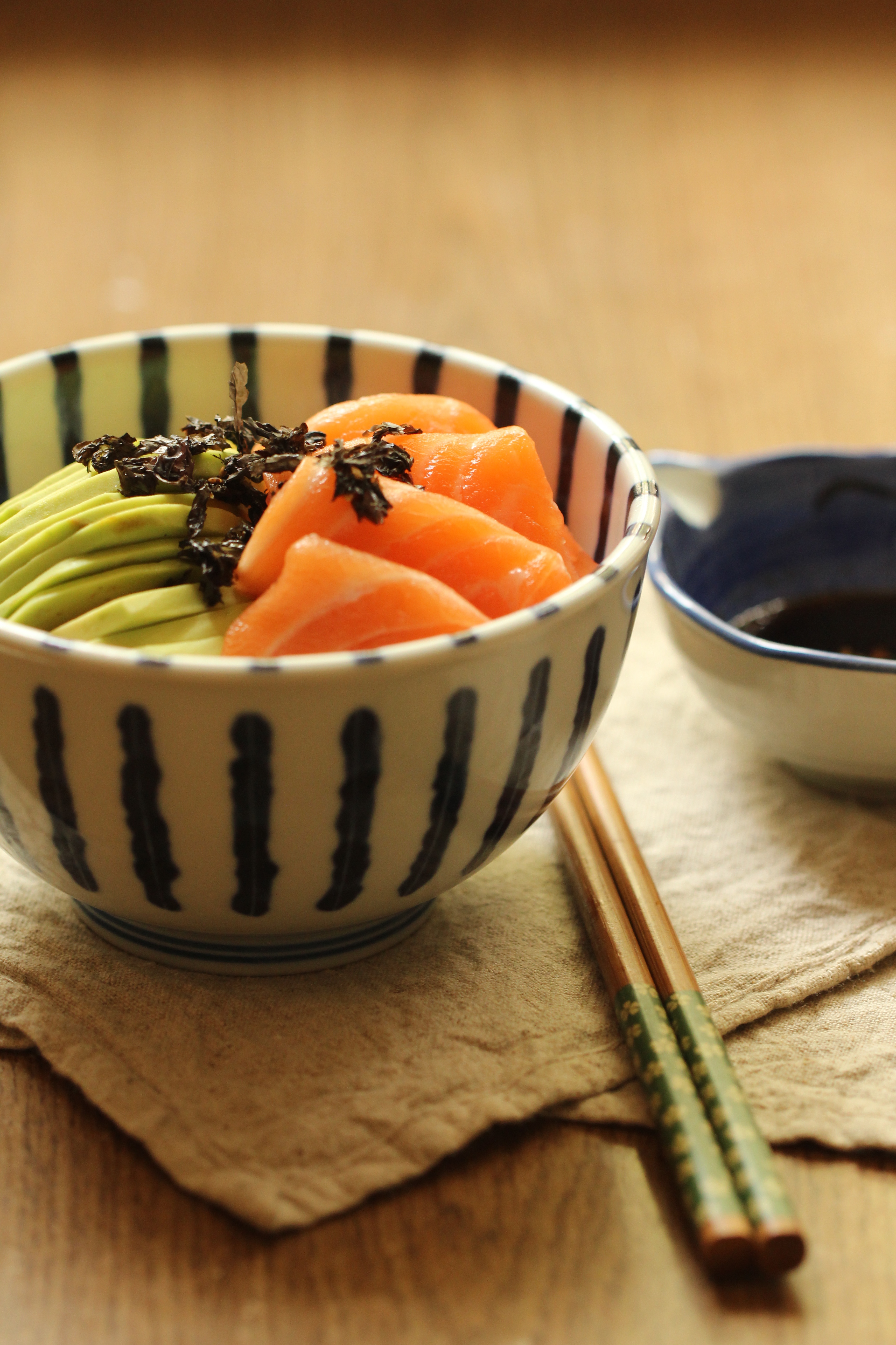 牛油果三文鱼拌饭