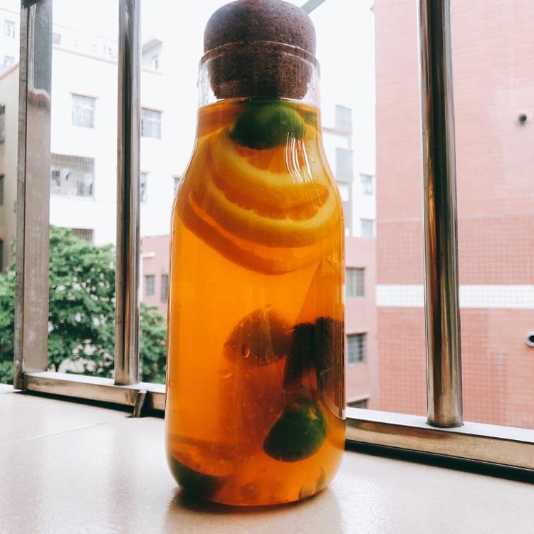 金桔柠檬茶