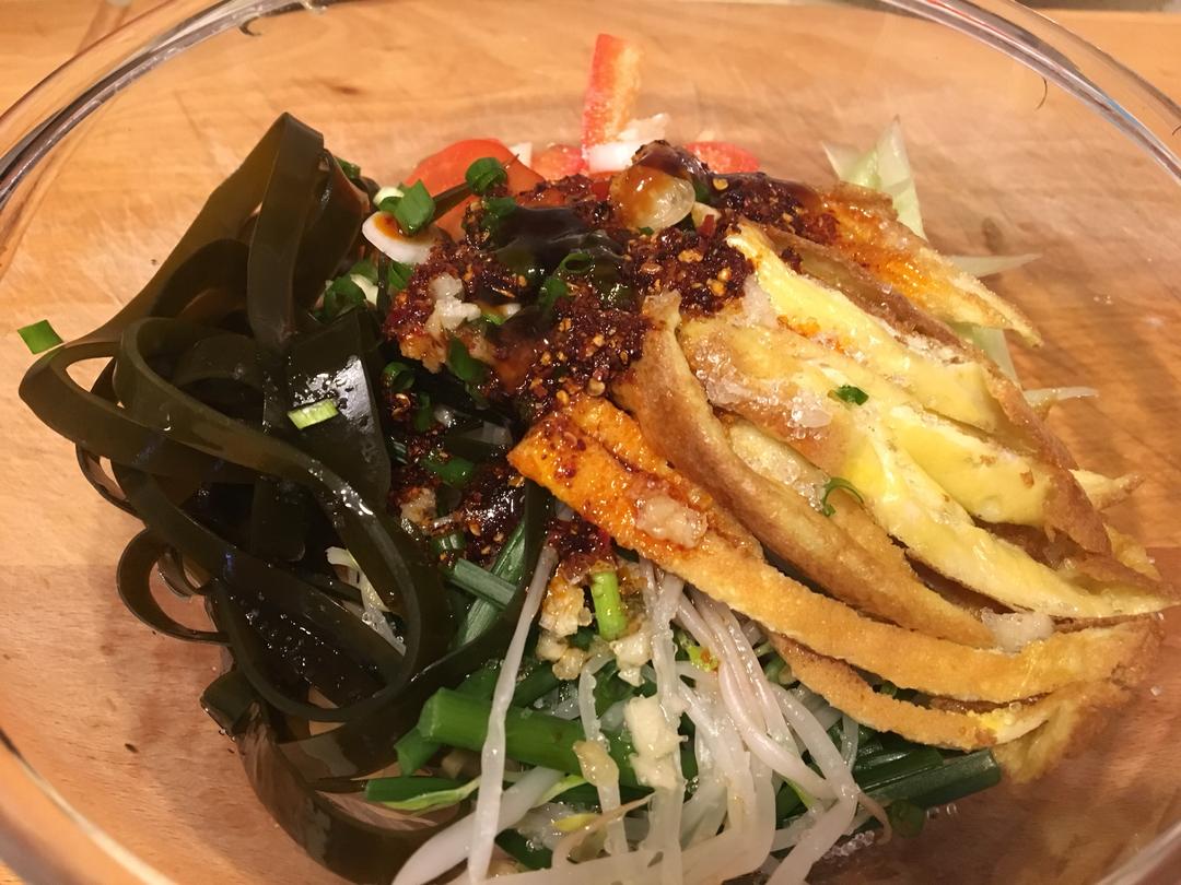 一碗能待客的凉面