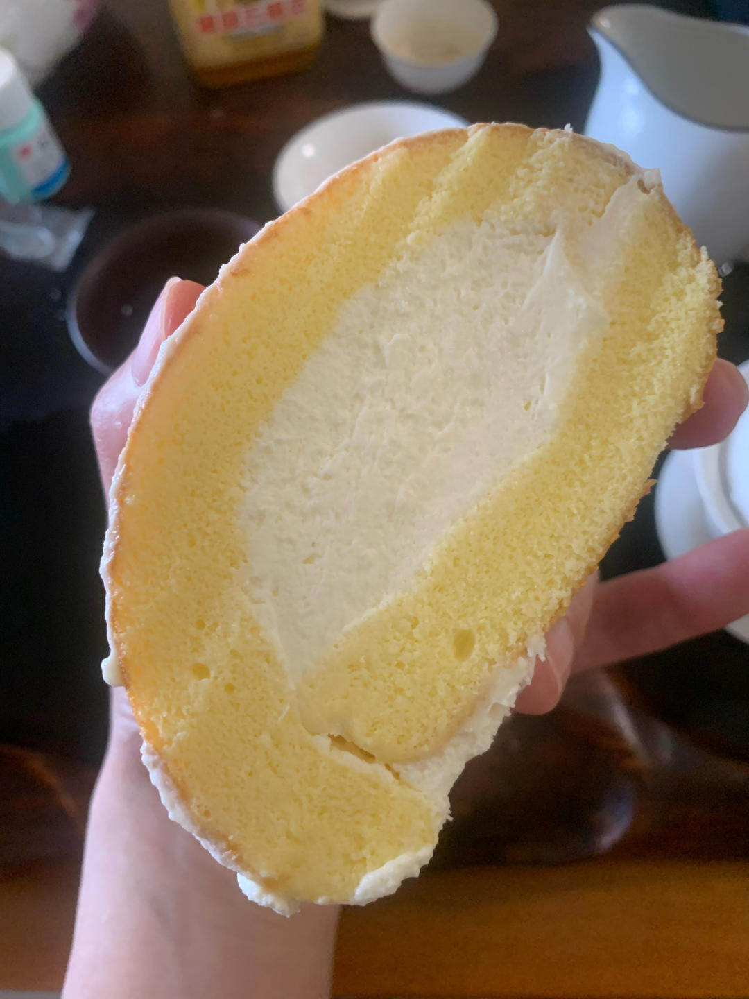 超详细的瑞士卷奶油蛋糕卷原味蛋糕卷的制作方法 饱满不掉皮不开裂（附模具换算方法）