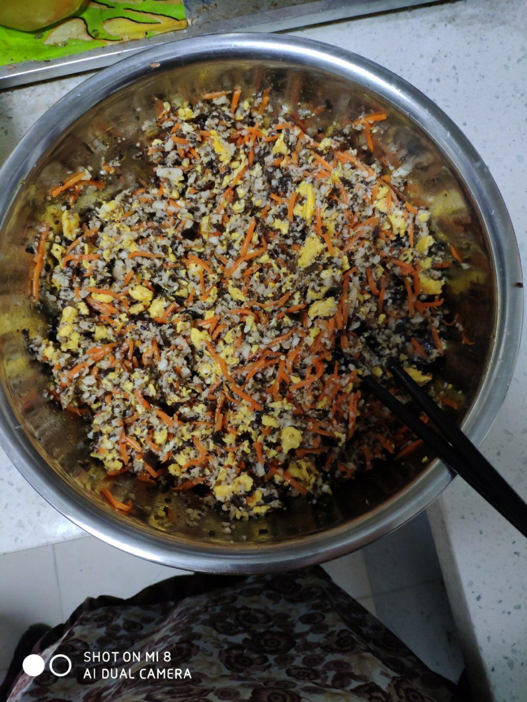 胡萝卜鸡蛋香菇木耳素馅饺子