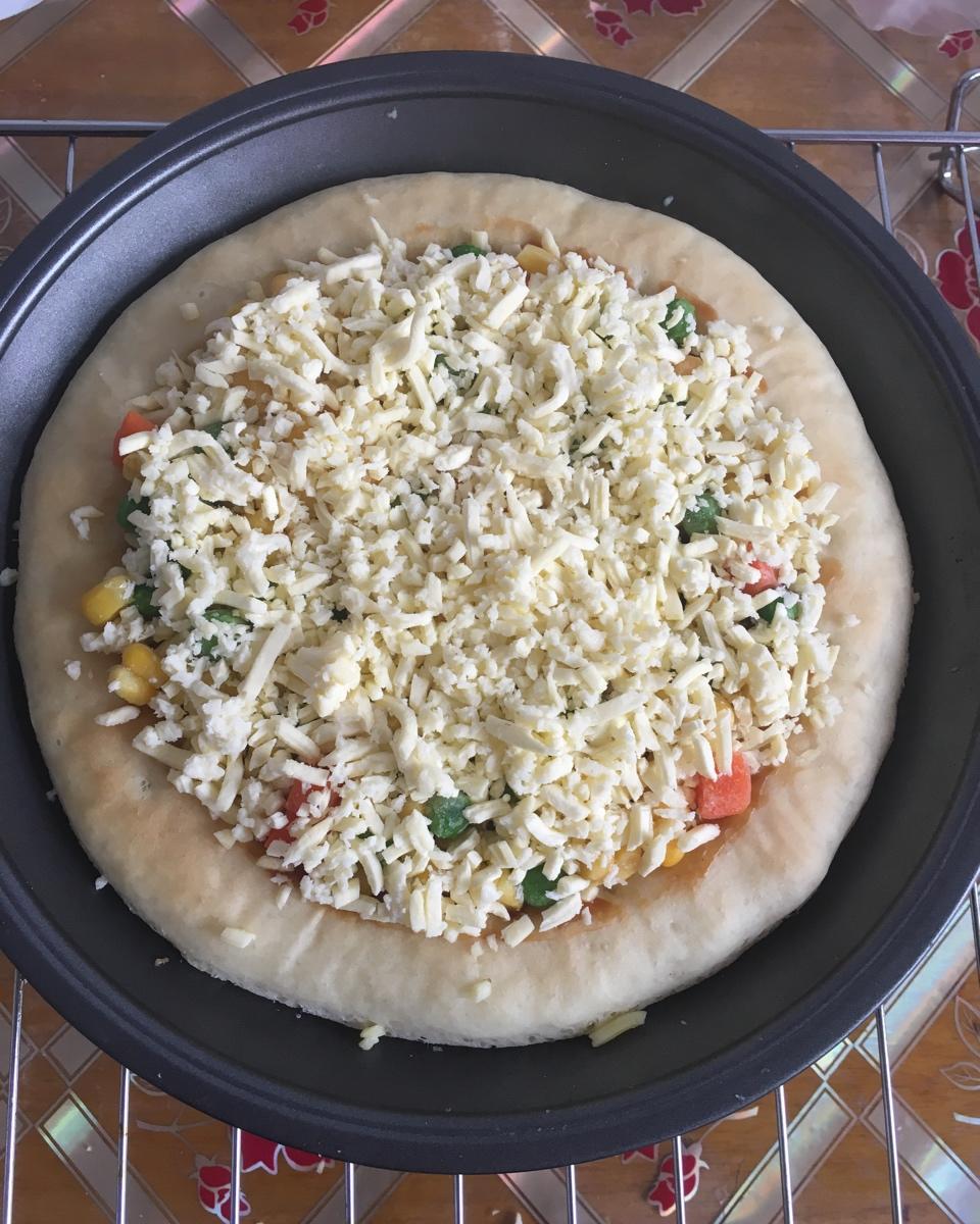 喵了个咪做的自制厚底披萨面饼