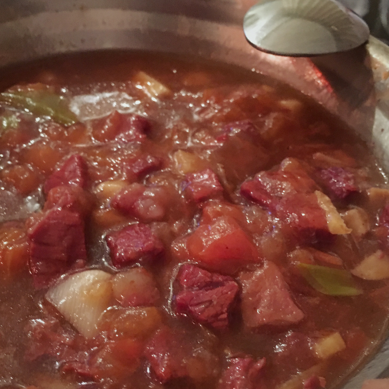 老丁的私房菜-番茄牛腩煲