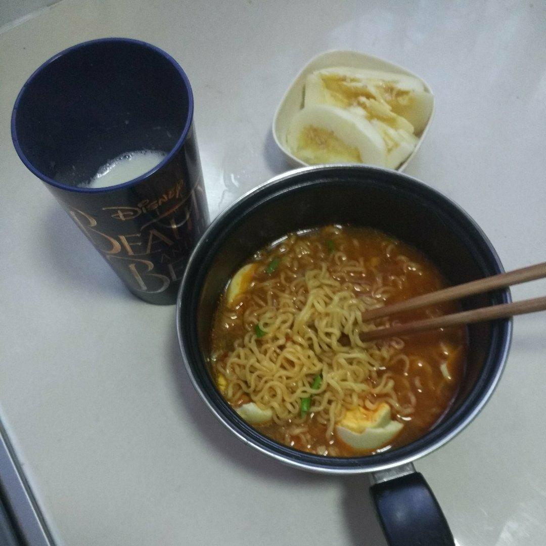 早餐马拉松顺利收官：因为坚持，所以更好！