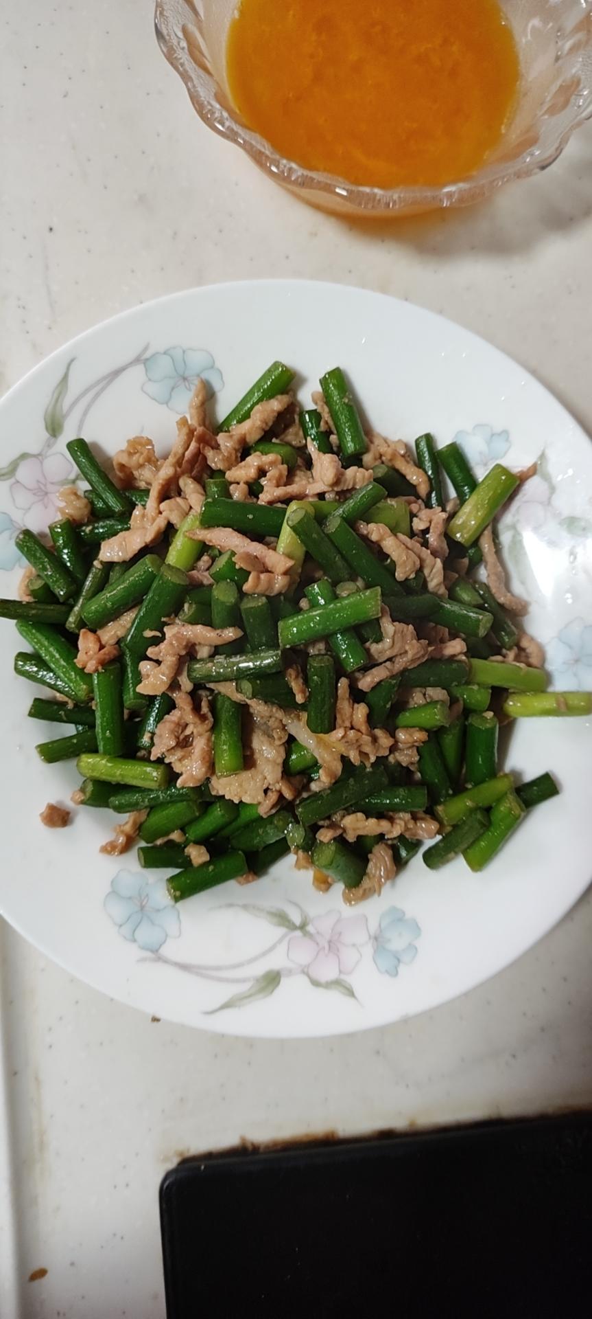 蒜薹炒肉丝