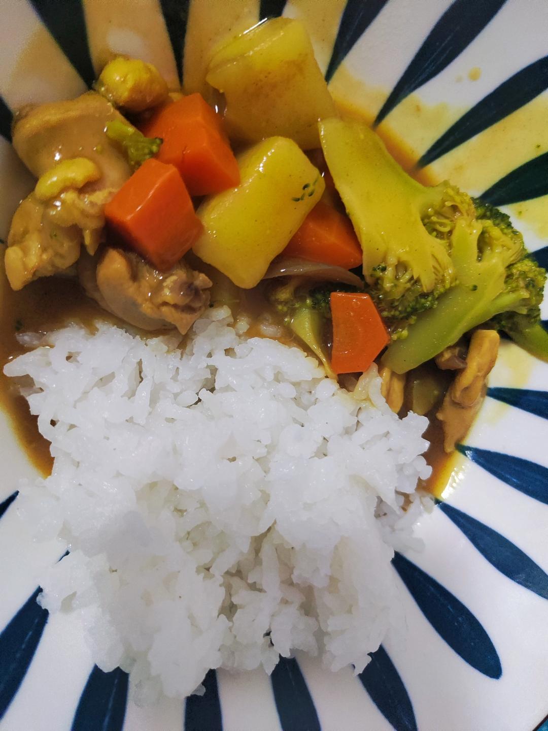 零失败日式咖喱鸡肉饭！！最正宗日本家庭做法！简单又好吃！