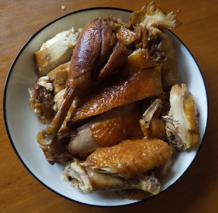 电饭锅版葱油焖鸡的做法