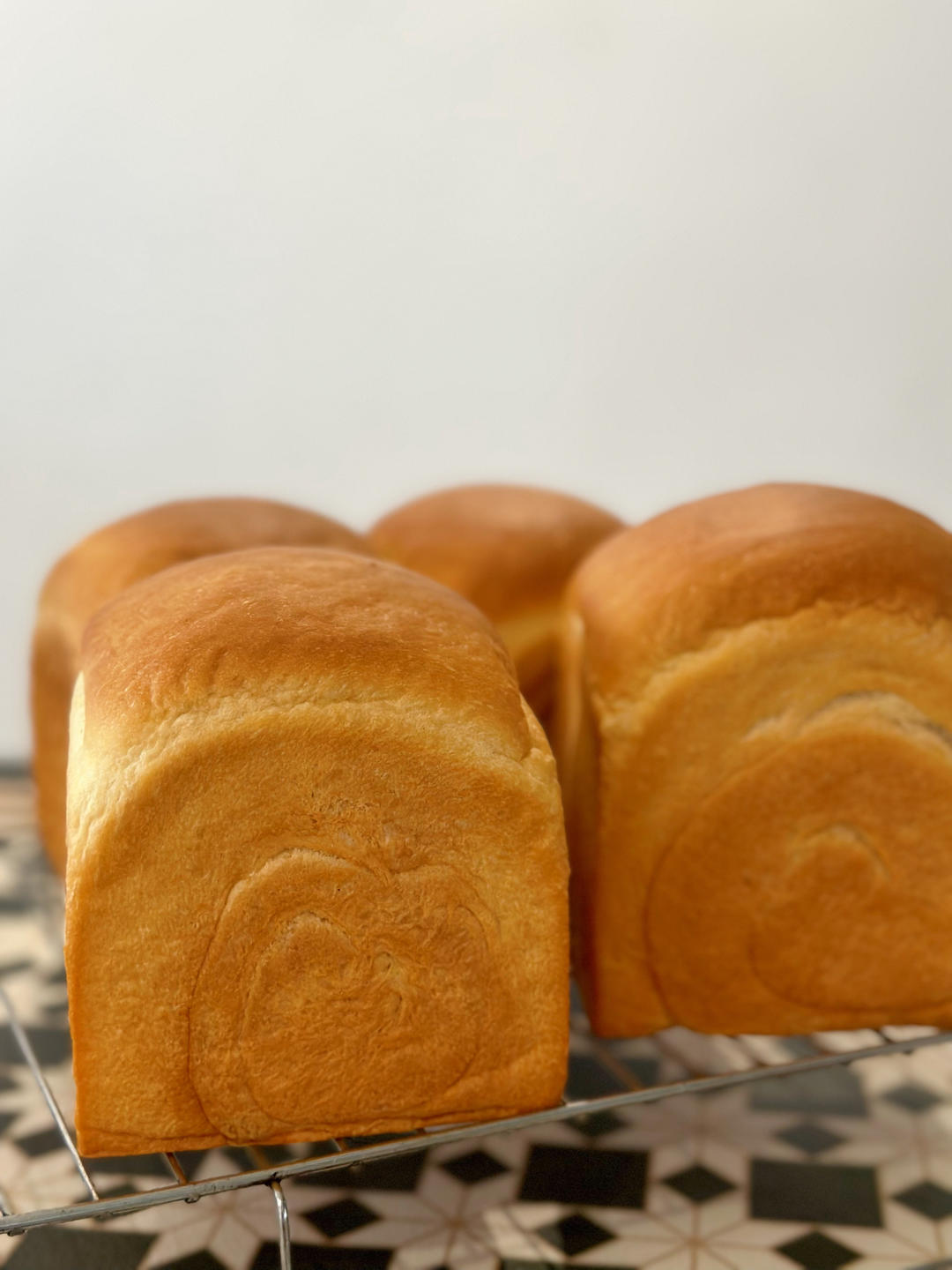 奶油吐司，鲜奶奶油嫩白吐司