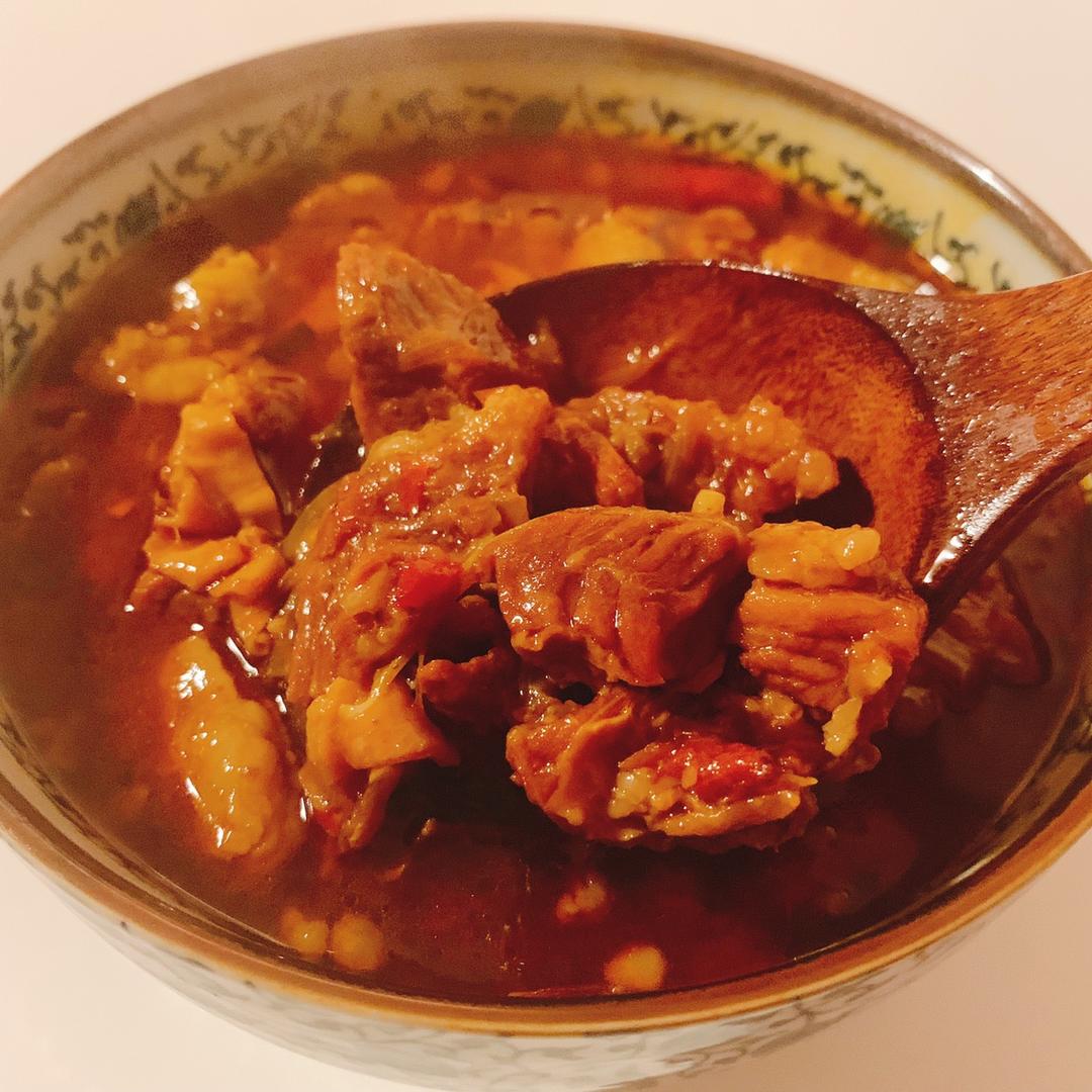 香辣牛腩煲