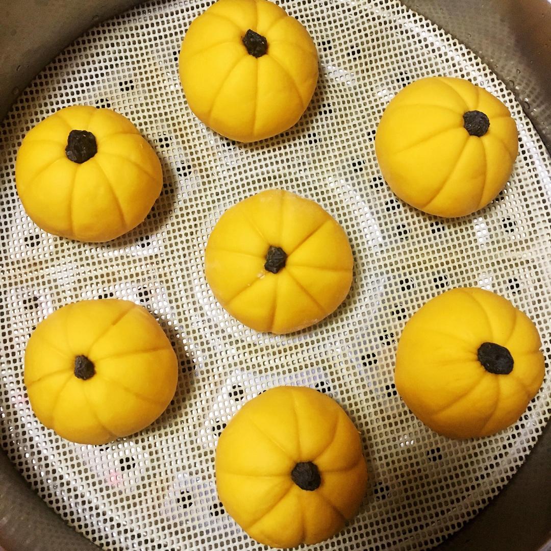 南瓜豆沙包