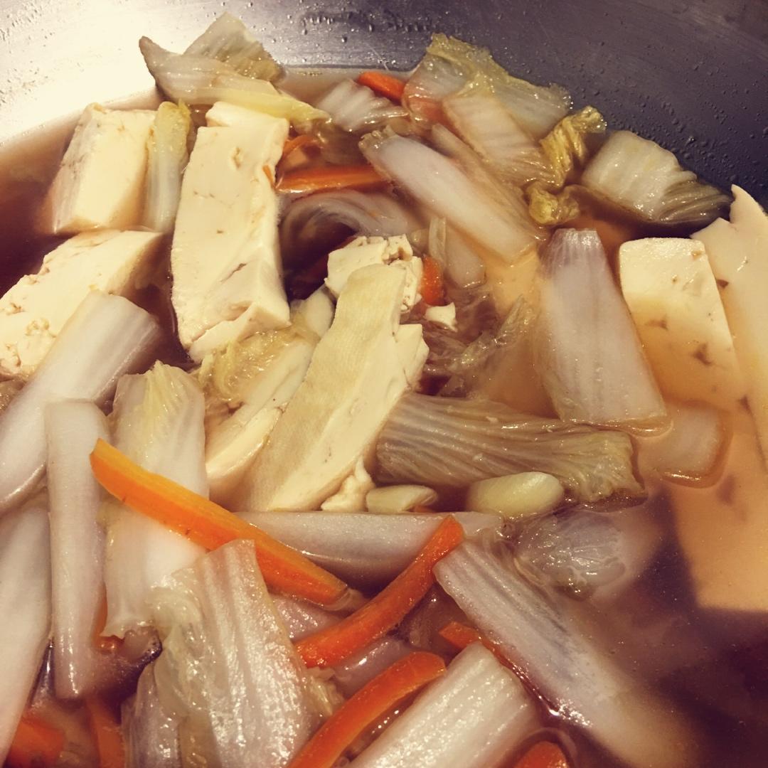 大白菜三丝豆腐汤