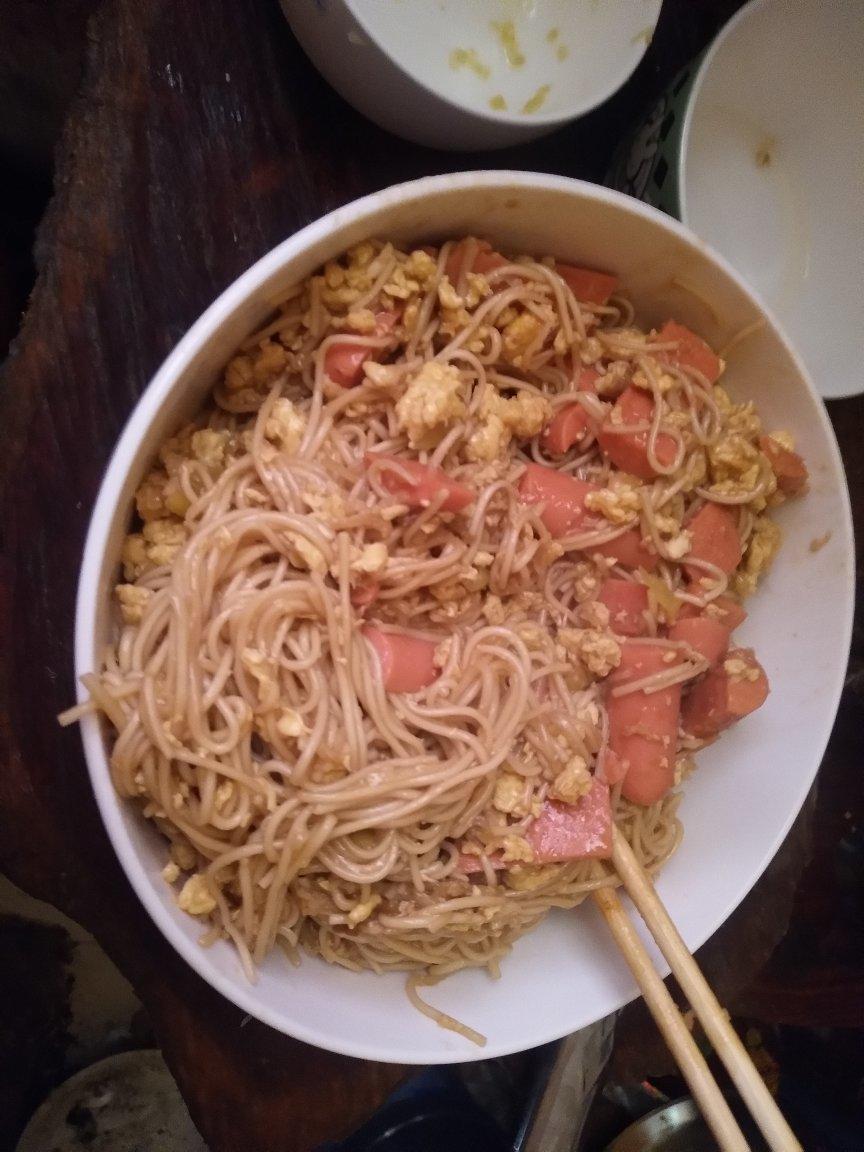 在家做出街头风味的炒面