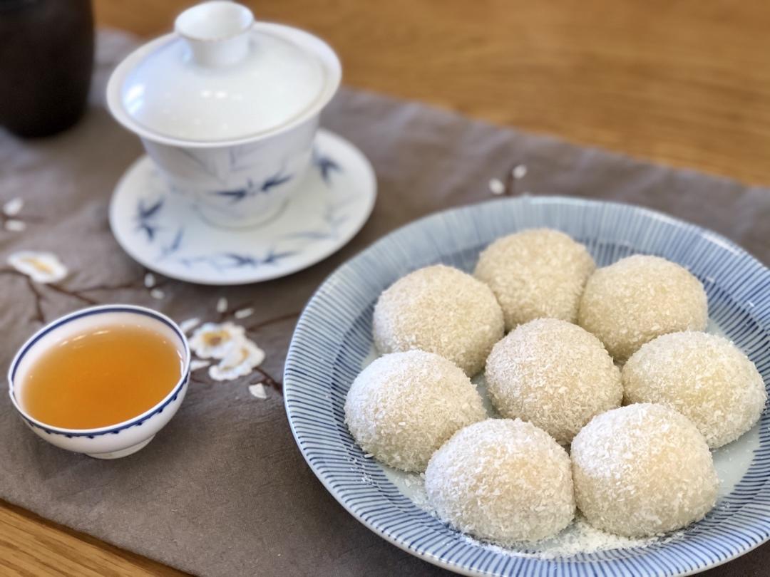 自制糯米糍（花生黑芝麻和豆沙夹心）