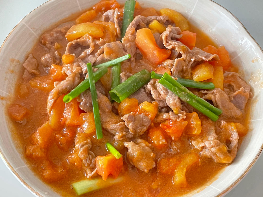 再挑食的孩子都喜欢吃的番茄炒牛肉