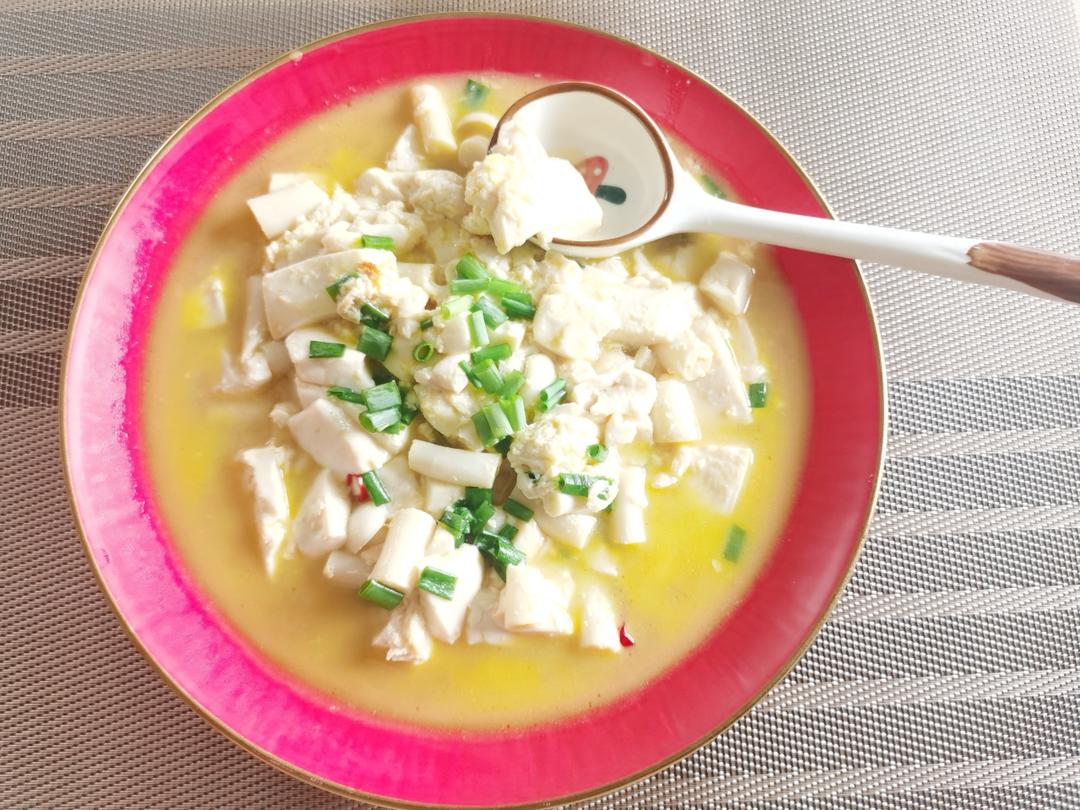 消耗咸蛋白//菌菇白玉豆腐汤//
