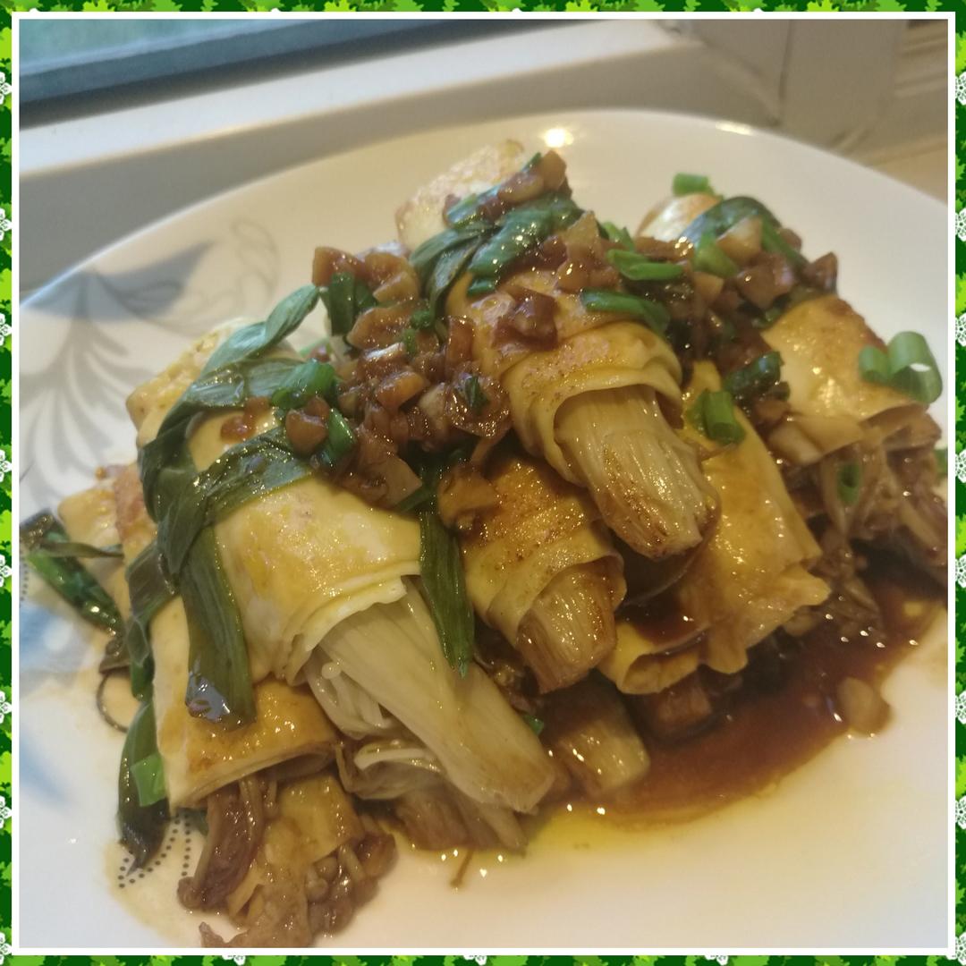 豆皮卷金针菇