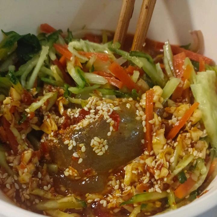 凉拌香辣麻酱拉皮👉解暑开胃，超有食欲