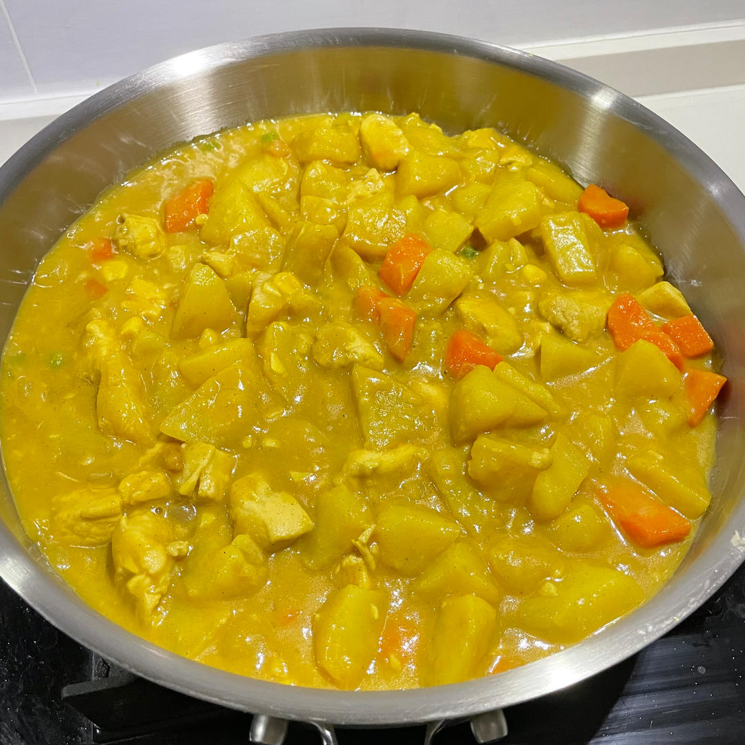 鸡肉咖喱土豆（懒人一定要收藏的菜谱😄）