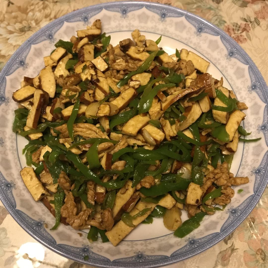 青椒豆干炒肉丝