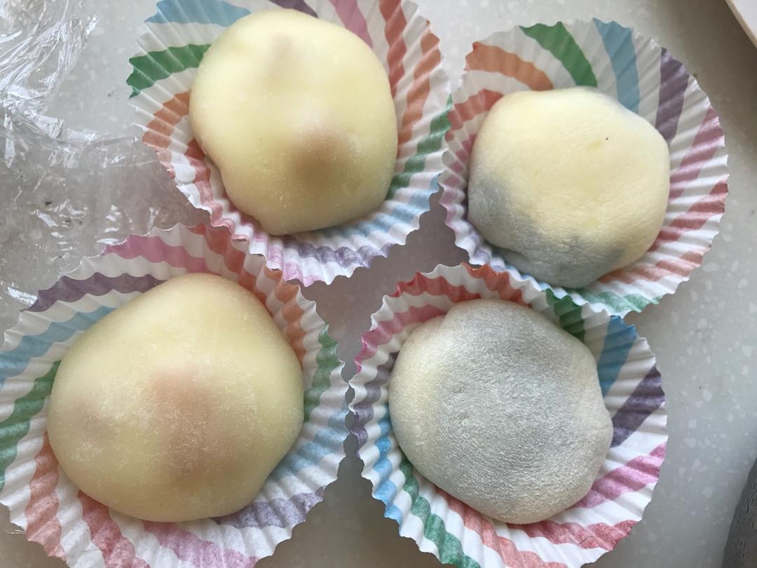 腹黑白胖子——奥利奥雪媚娘