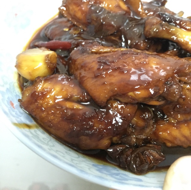 红烧鸡翅中