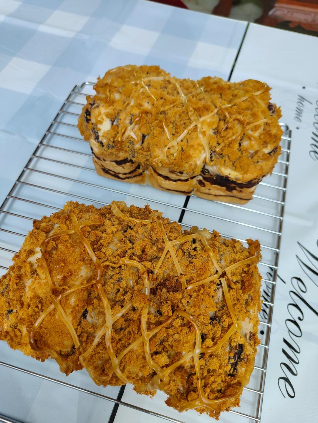 复制热销款肉松红豆吐司