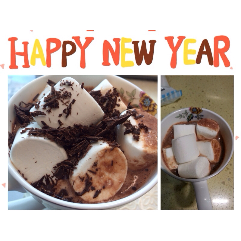 新年暖心甜品：棉花糖巧克力牛奶