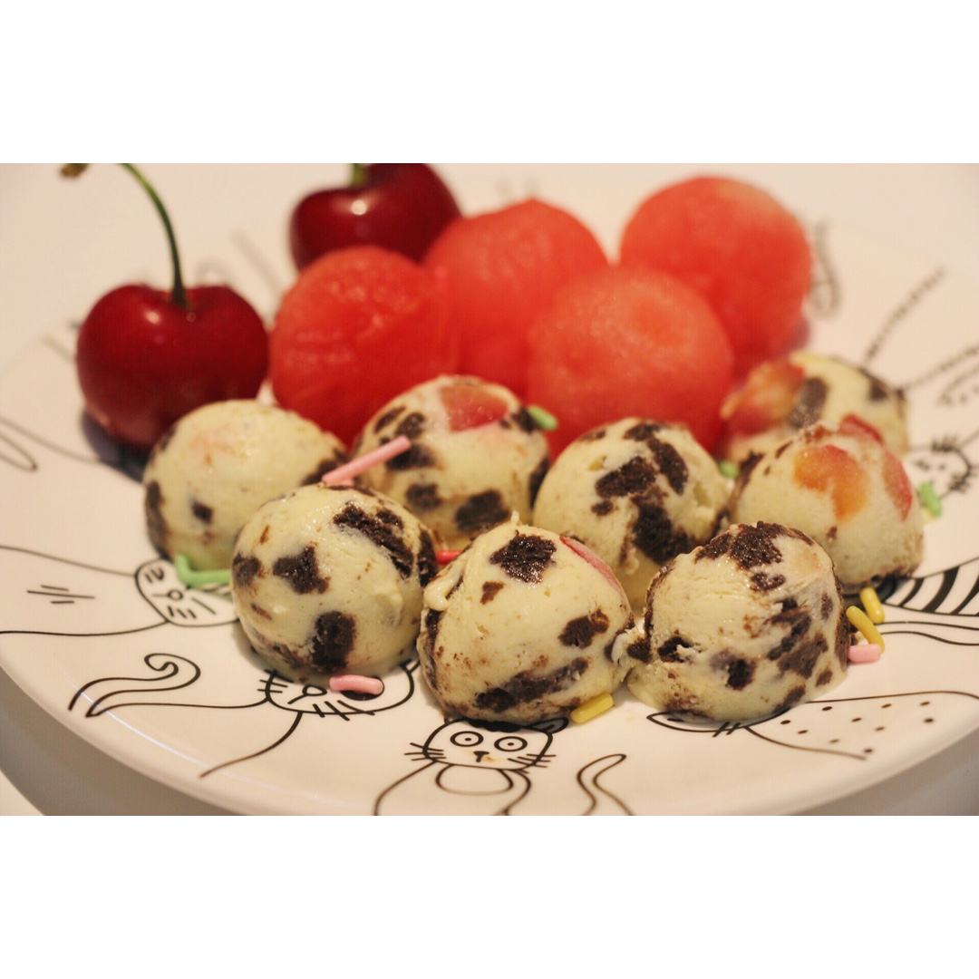 牛奶奥利奥冰淇淋