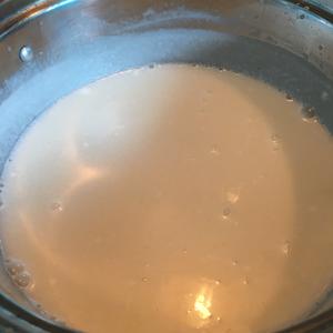 椰香芒果肠粉的做法 步骤1