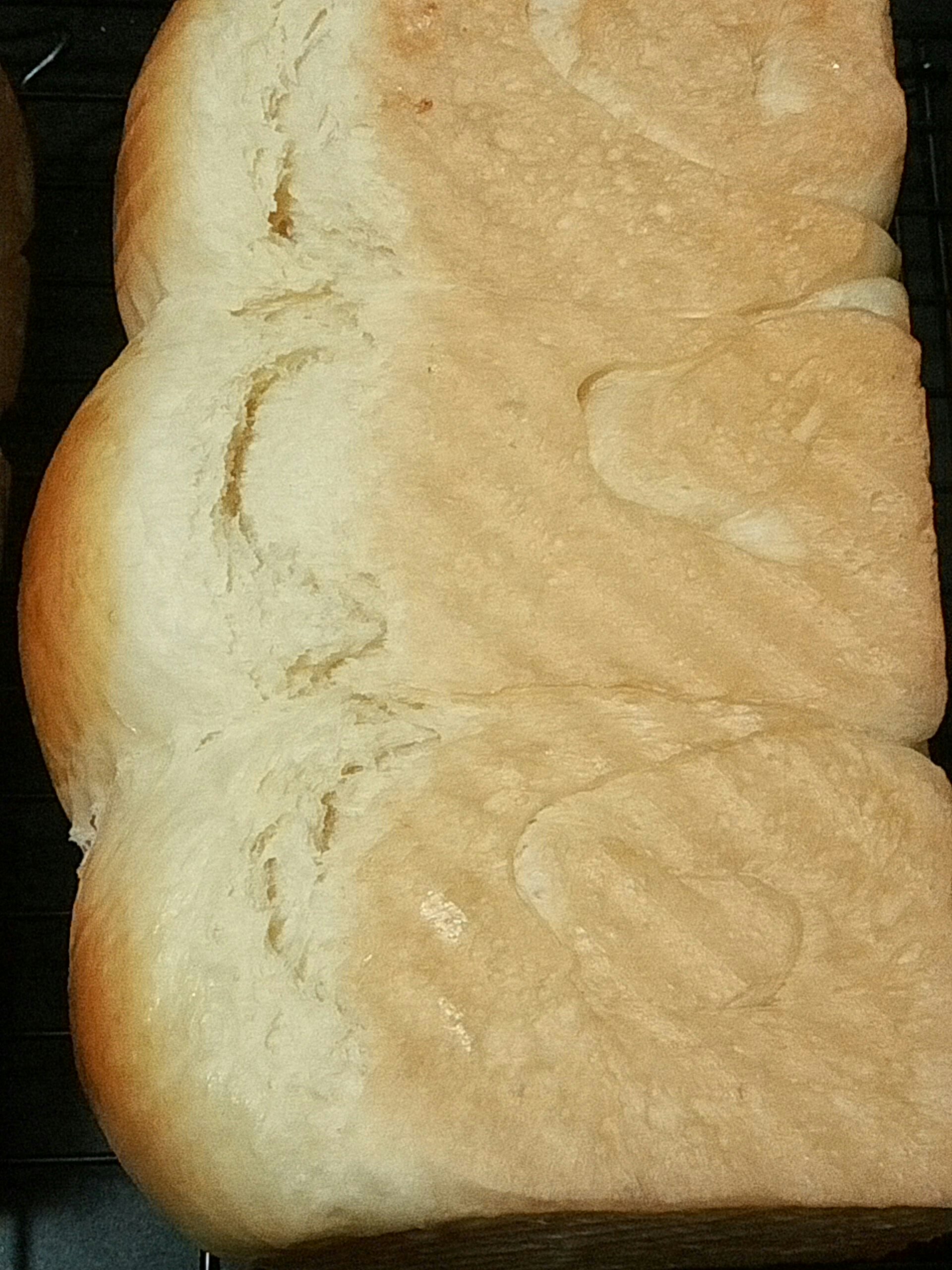 淡奶油面包   （口感超柔软，不会揉面发酵的进，小白食谱）