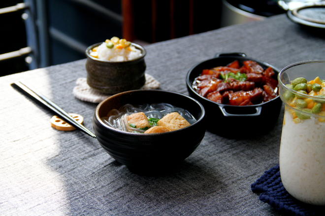 油豆腐土豆粉汤&豌豆玉米饭（北鼎养生壶食谱）的做法