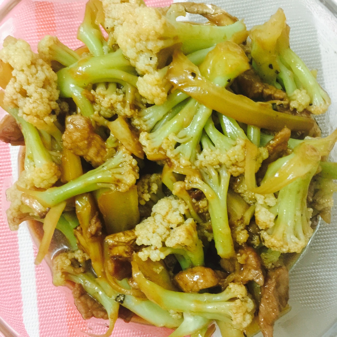 老丁的私房菜-干锅花菜