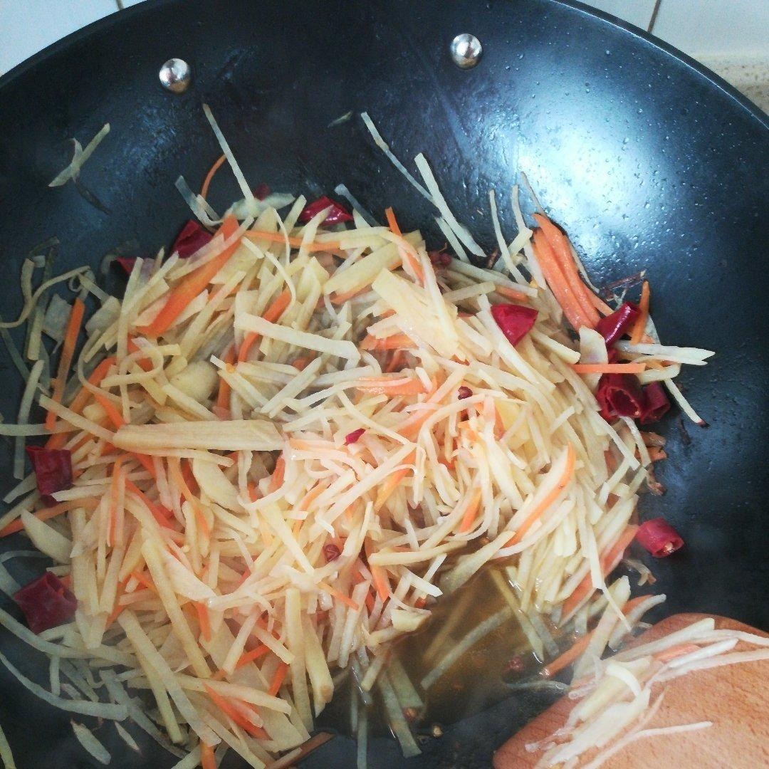 酸辣土豆丝