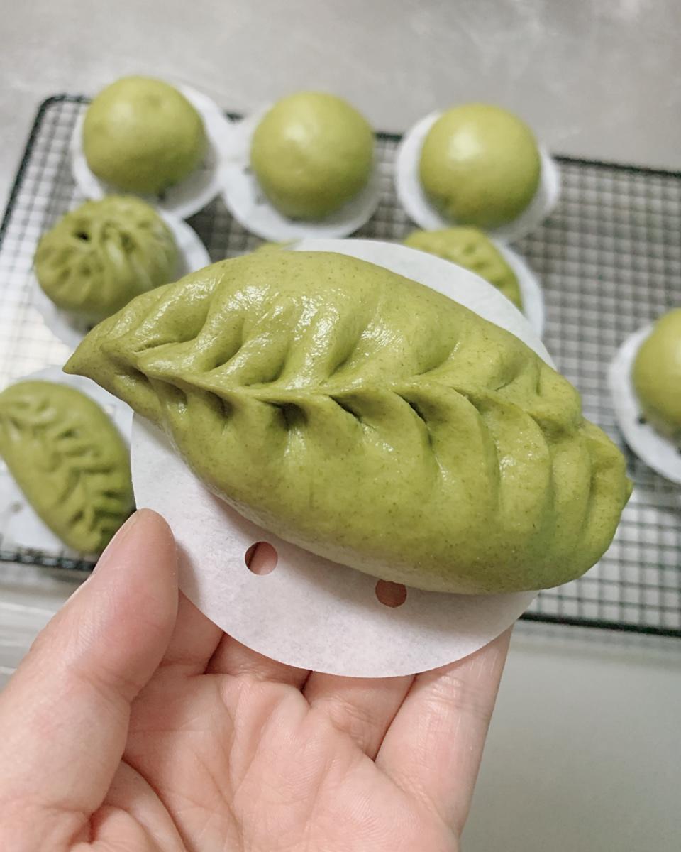 发酵面团-艾草柳叶包