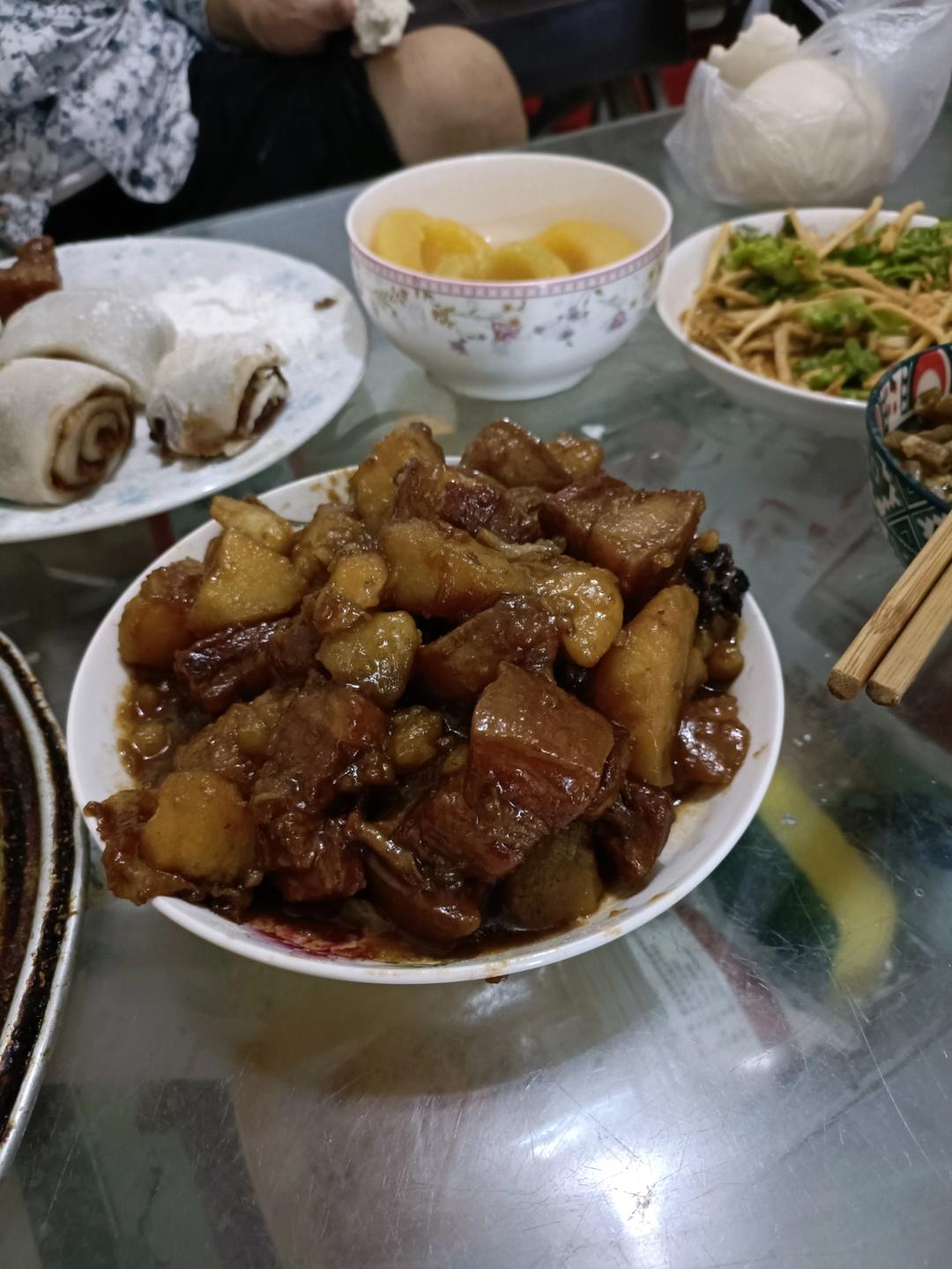 厨师长教你：“红烧肉”的家常做法，肉香四溢肥而不腻
