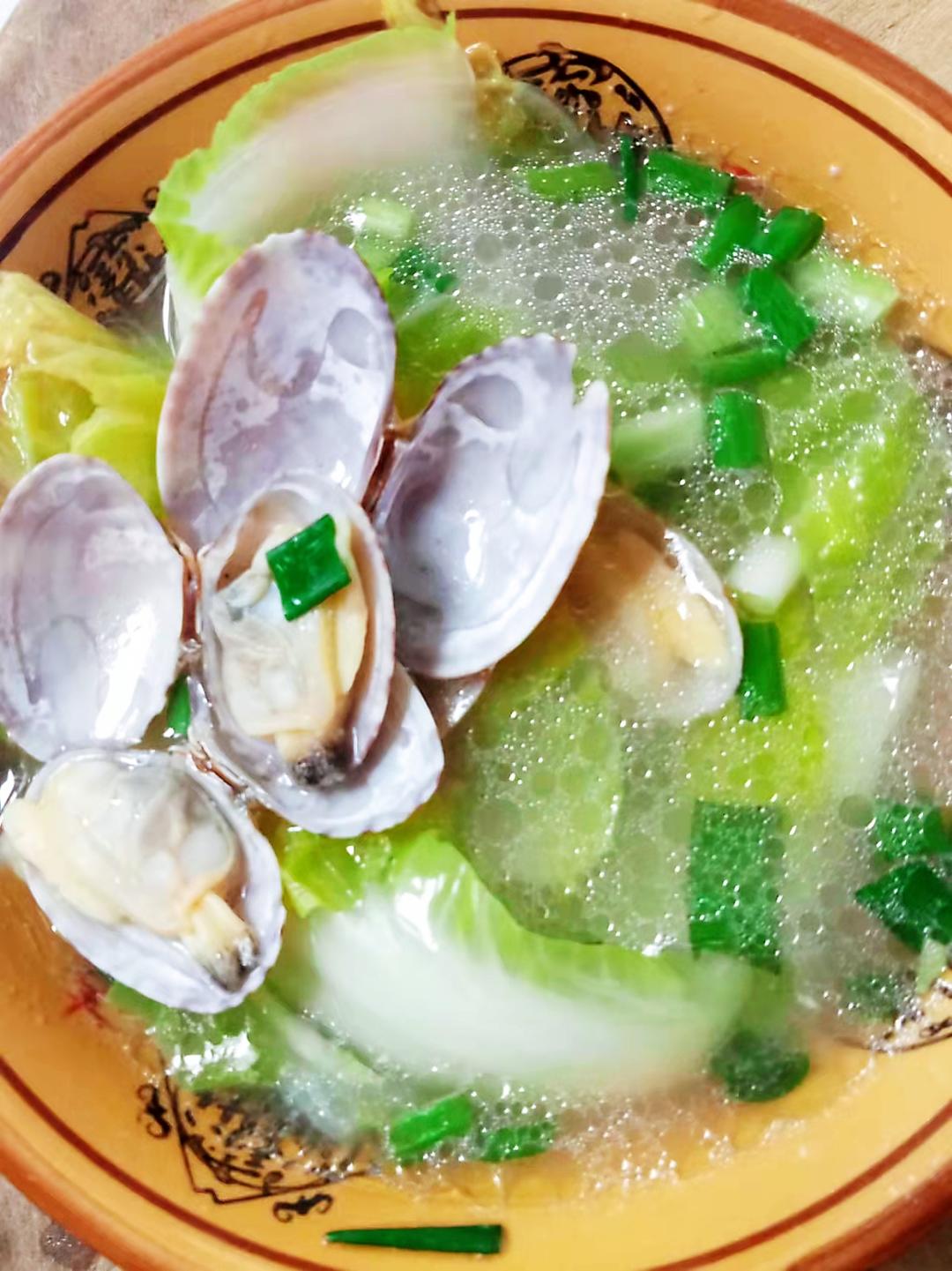 简单鲜美的花甲娃娃菜汤的做法