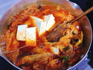 0油脂的韩国泡菜汤的做法 步骤3