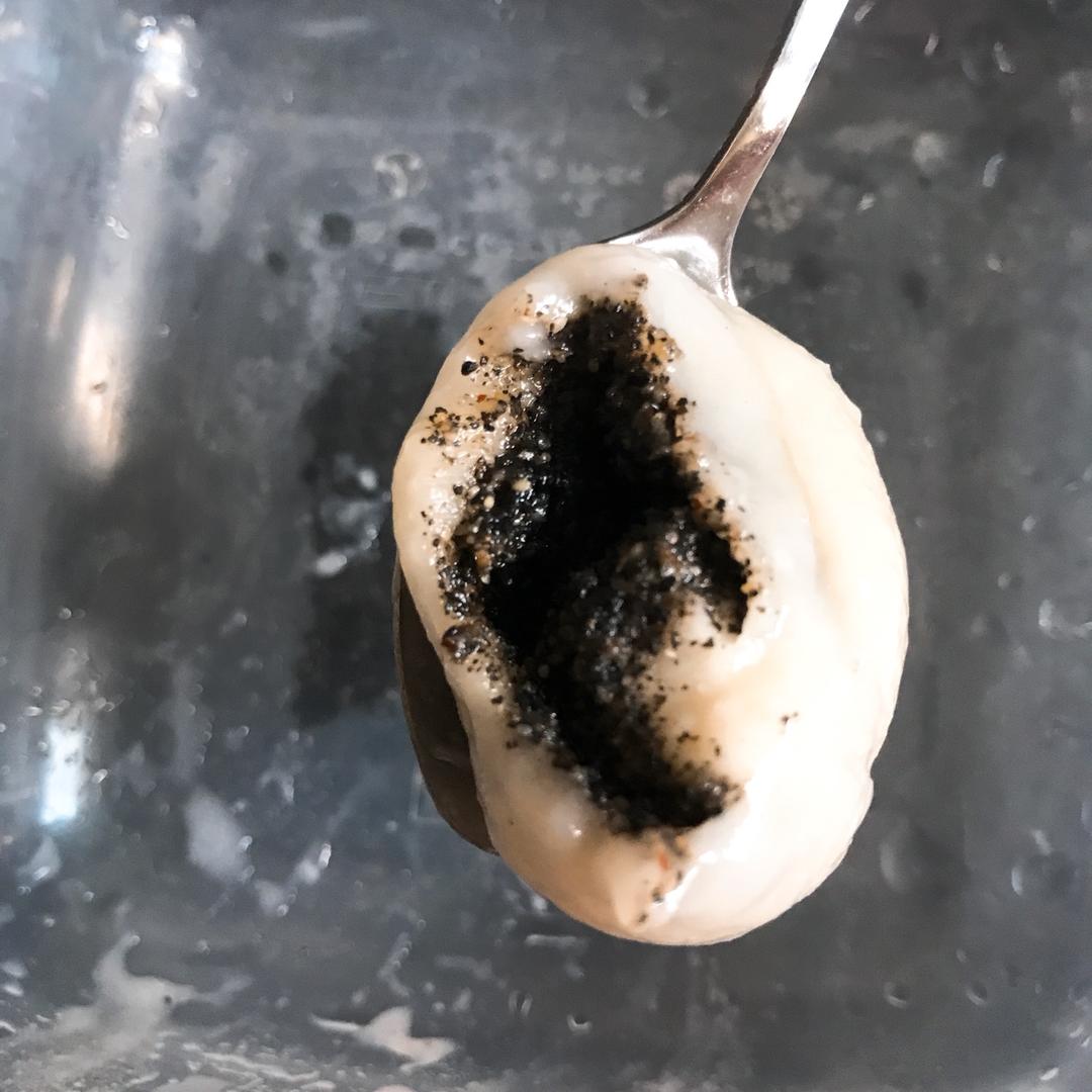黑芝麻汤圆