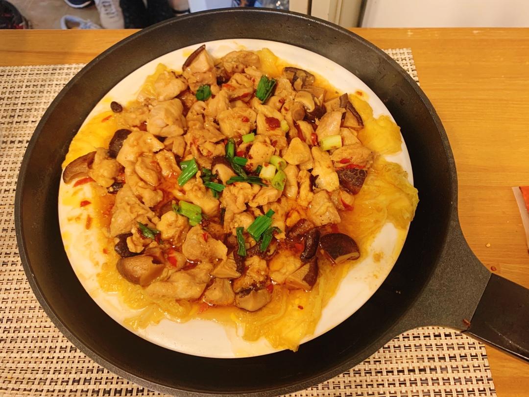 剁椒香菇蒸鸡肉