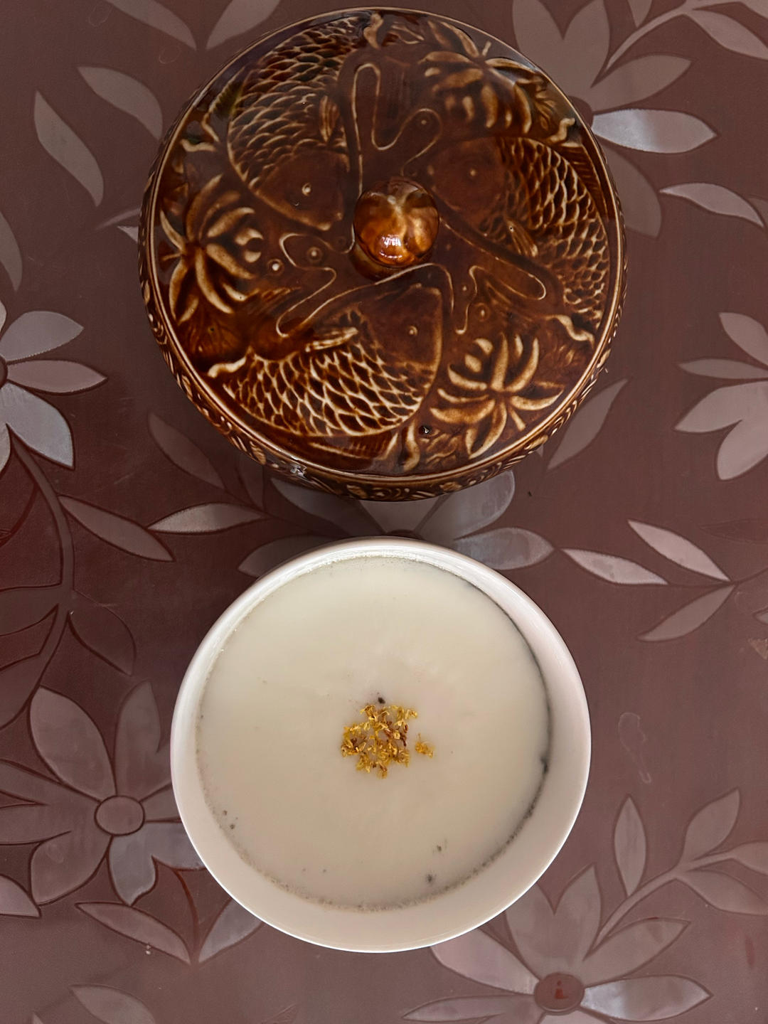 黑芝麻糊鲜奶炖蛋