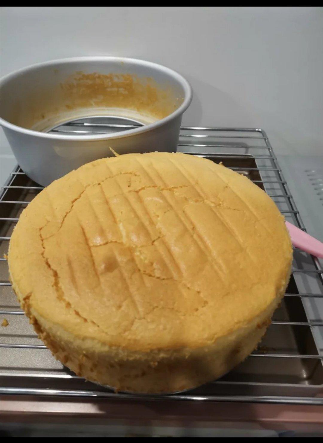 零失败的戚风蛋糕（超详细，附多组视频）2019.10.18更新（附6寸 8寸 10寸配方）