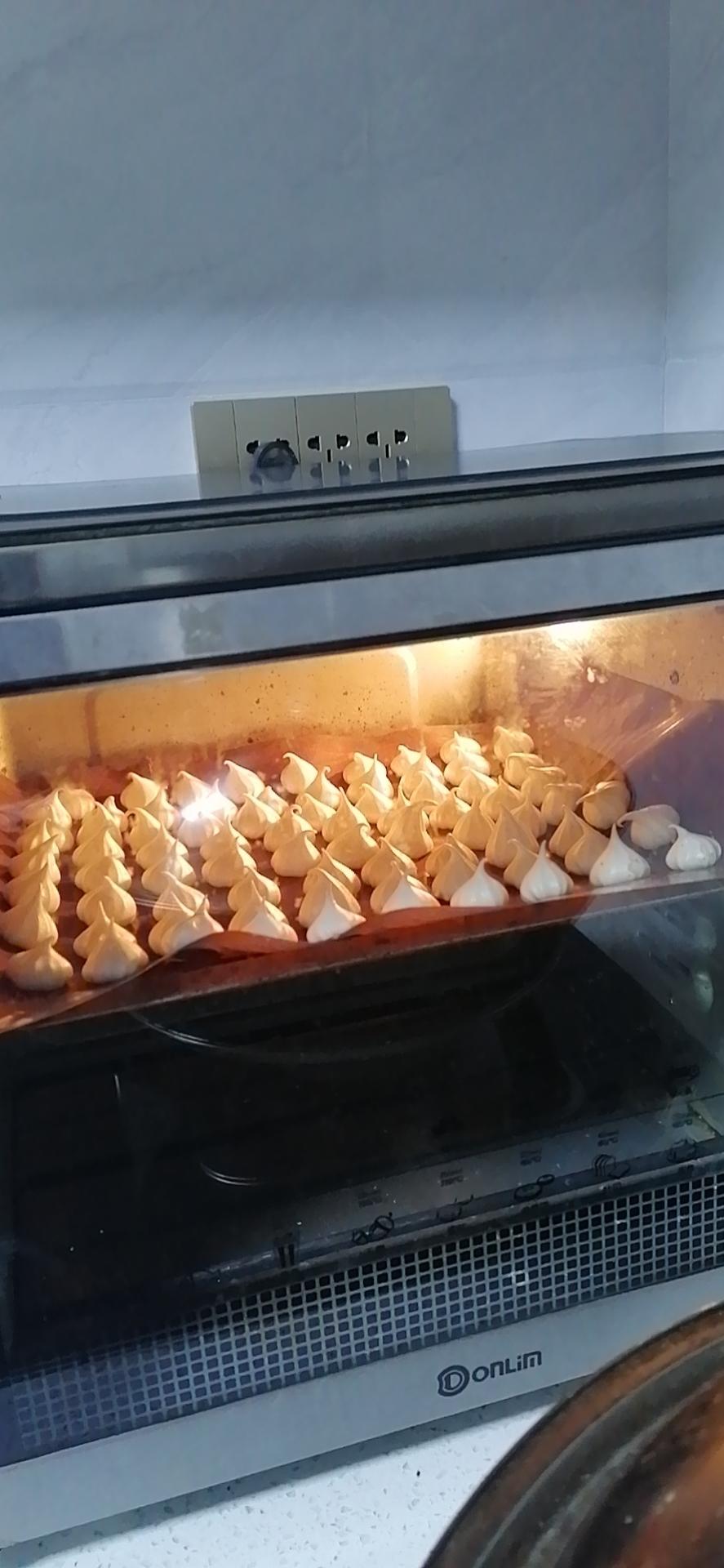 蛋白溶豆