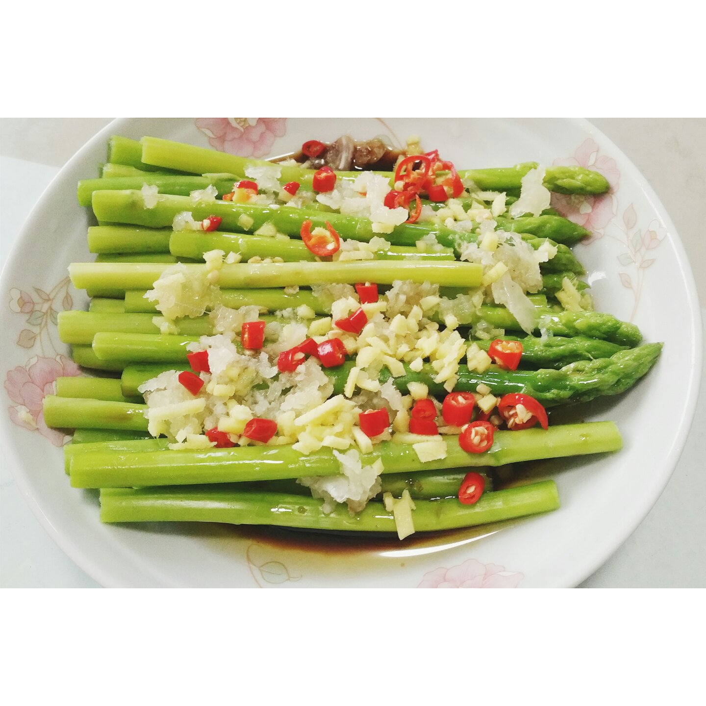 鲜味油淋芦笋