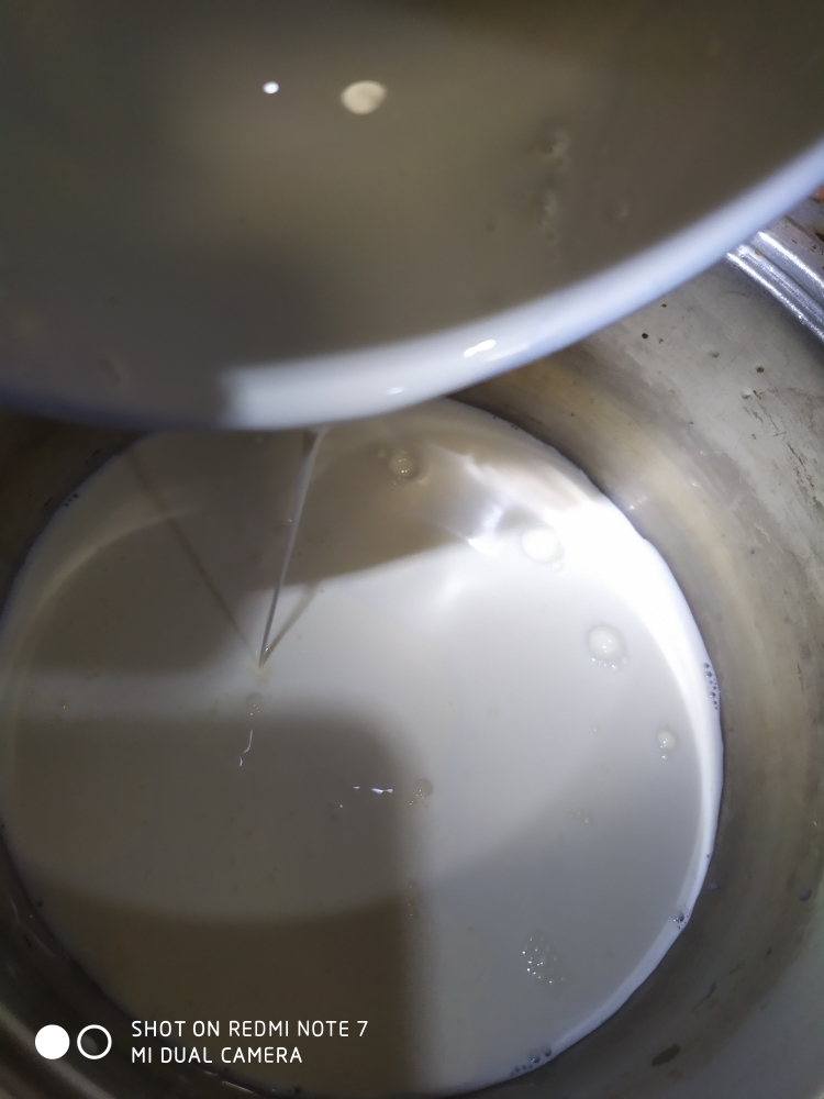立夏 椰蓉奶方 消耗淡奶油良方的做法 步骤5