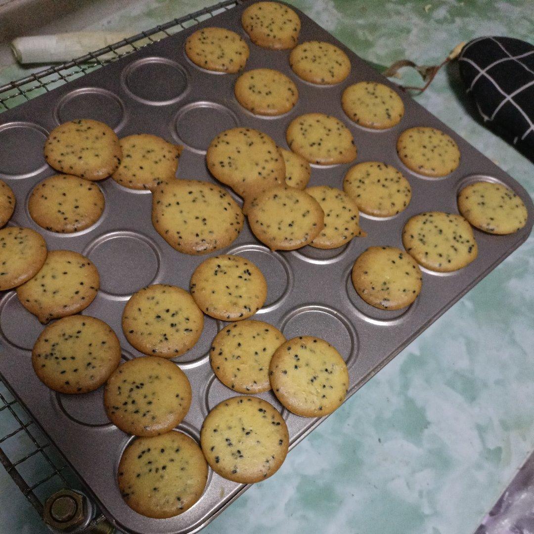 鸡蛋薄脆小饼干🥚（用料少，步骤简单）