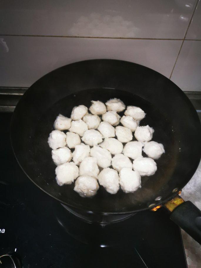 龙利鱼（巴沙鱼）柳做鱼丸