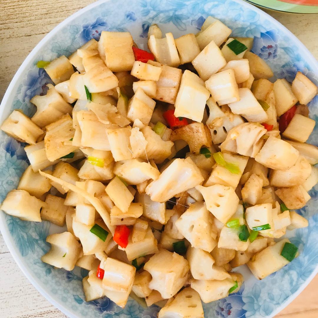 酸辣藕丁