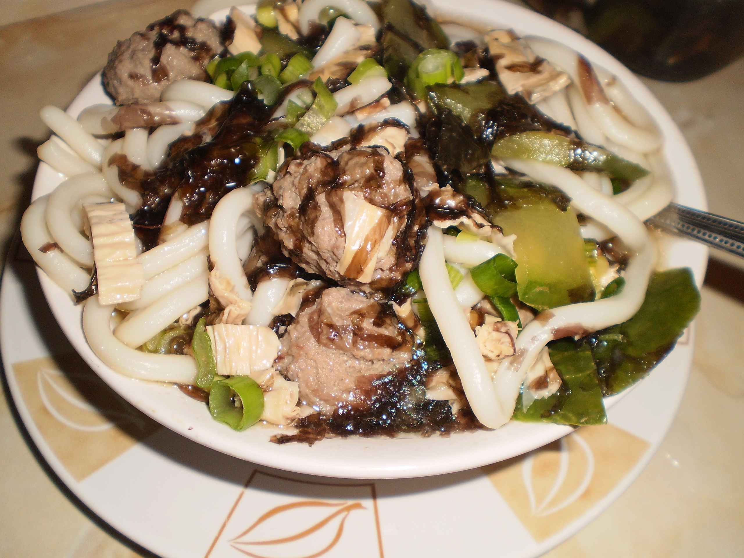 香菇牛肉乌冬面
