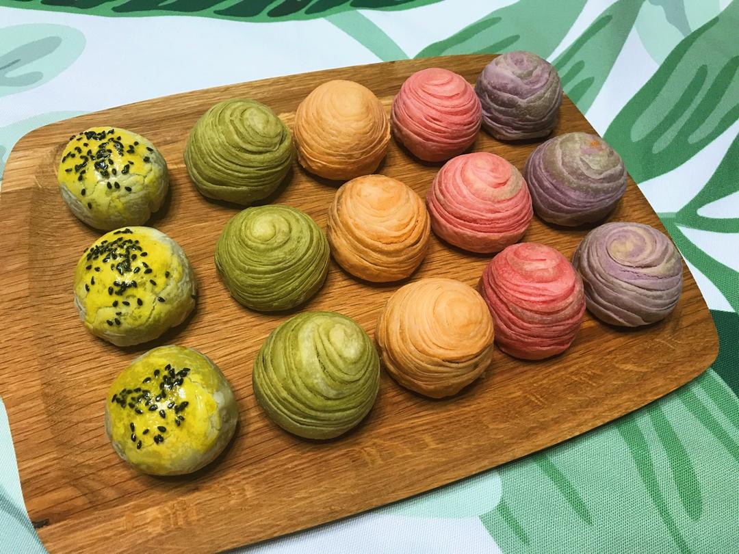 蛋黄酥~紫薯、抹茶、原味~花好月圆，中秋快乐~内附一次做六色蛋黄酥方法~