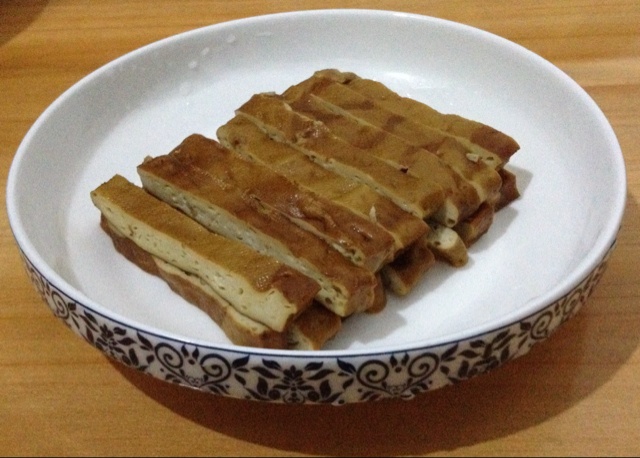自制麻辣卤豆干